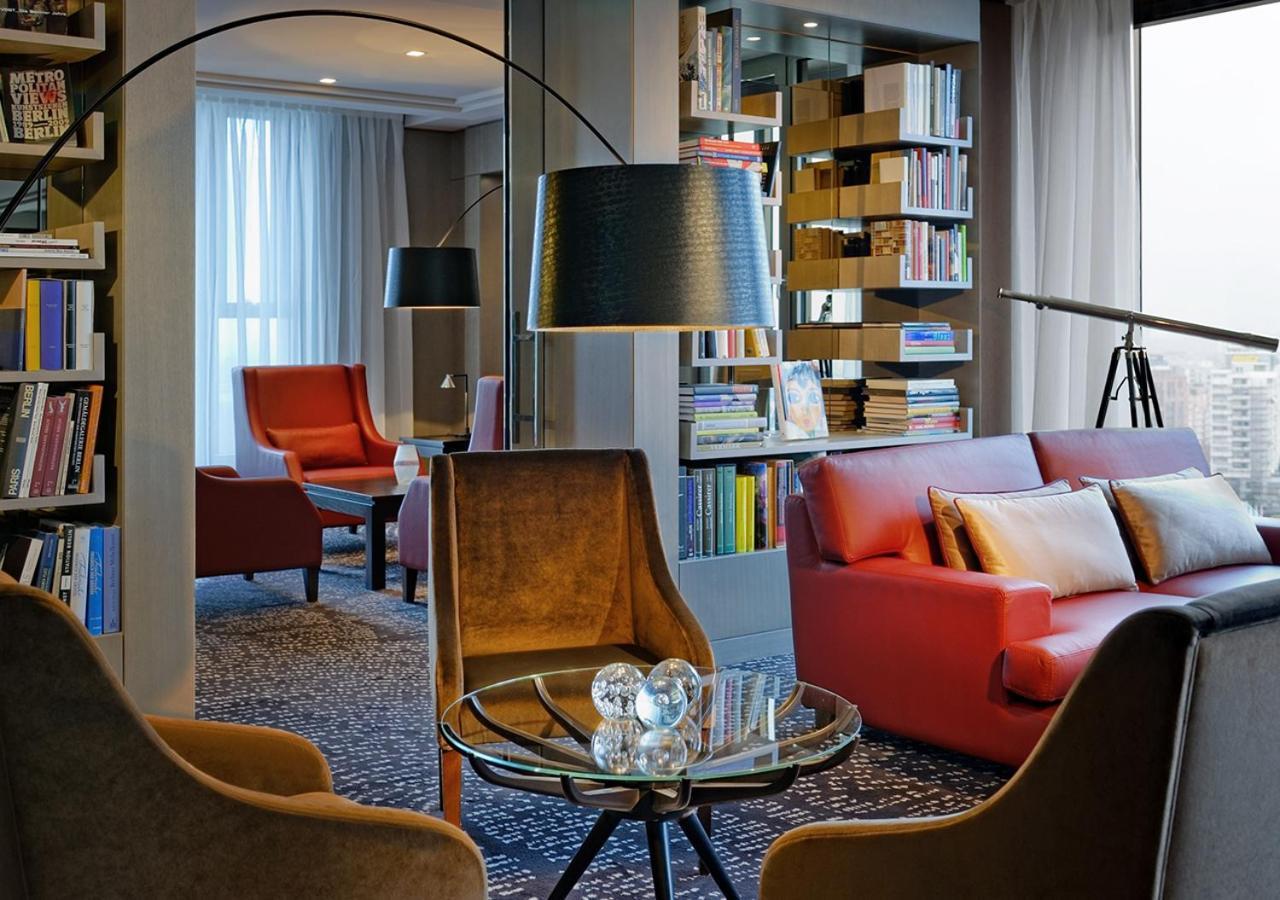 วอลดอร์ฟ แอสทอเรีย โฮเต็ล Hotel เบอร์ลิน ภายนอก รูปภาพ