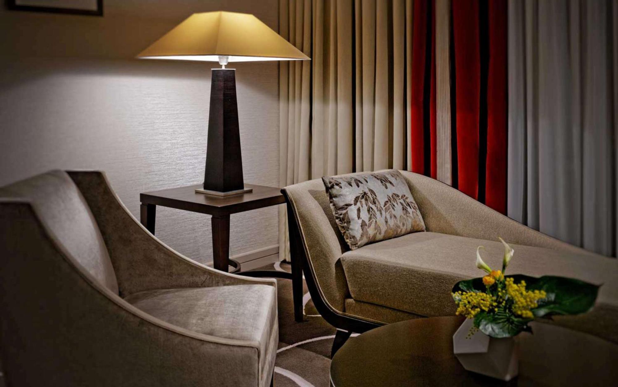 วอลดอร์ฟ แอสทอเรีย โฮเต็ล Hotel เบอร์ลิน ภายนอก รูปภาพ